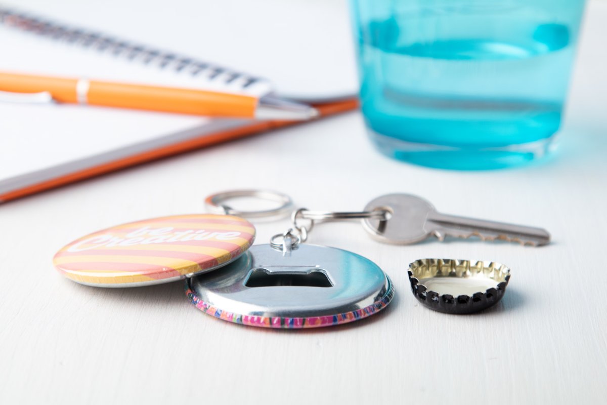 keybadge-bottle-pin-brelok-12 KeyBadge Bottle - pin brelok