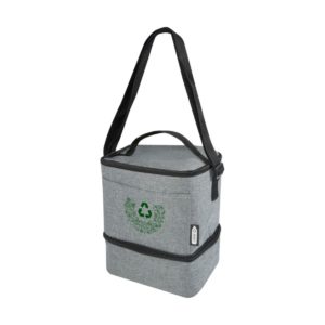 wykonana z plastiku PET z recyklingu