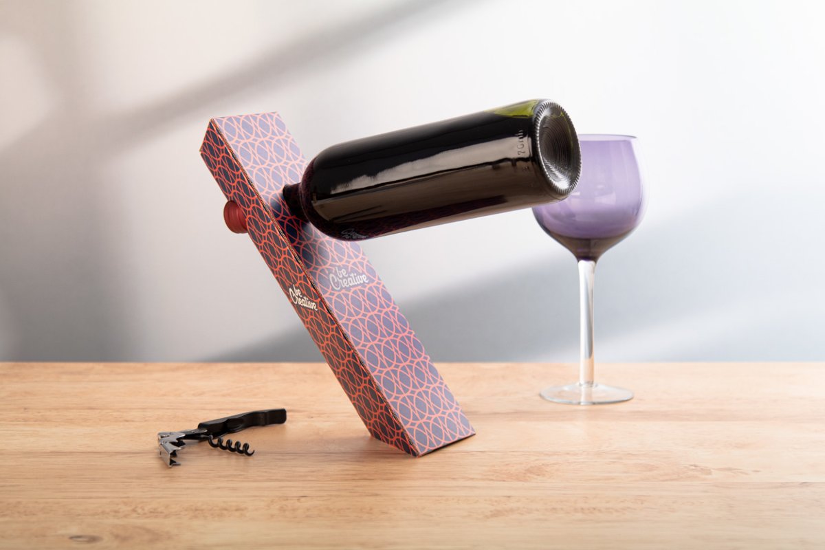 winofloat-personalizowany-uchwyt-na-butelke-do-wina-10 Winofloat - personalizowany uchwyt na butelkę do wina