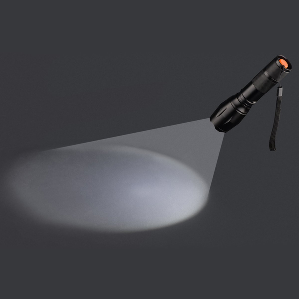 latarka-bright-led-czarny-5 Latarka Bright LED