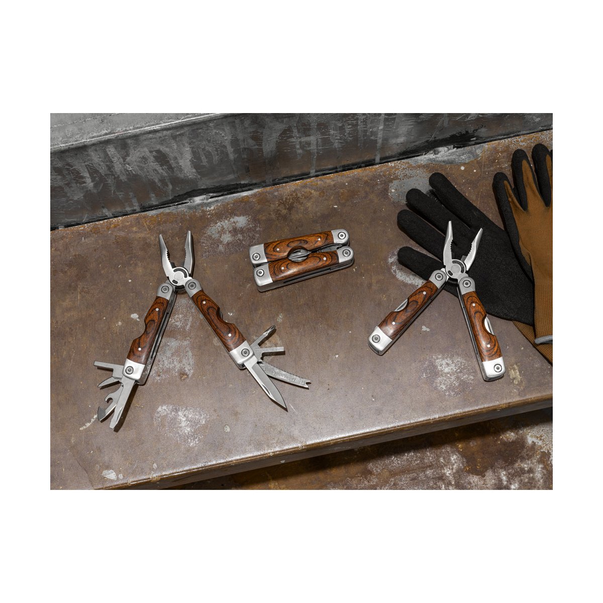 magnum-wielofunkcyjny-zestaw-narzedzi-SE94022-2 MAGNUM Wielofunkcyjny zestaw narzędzi