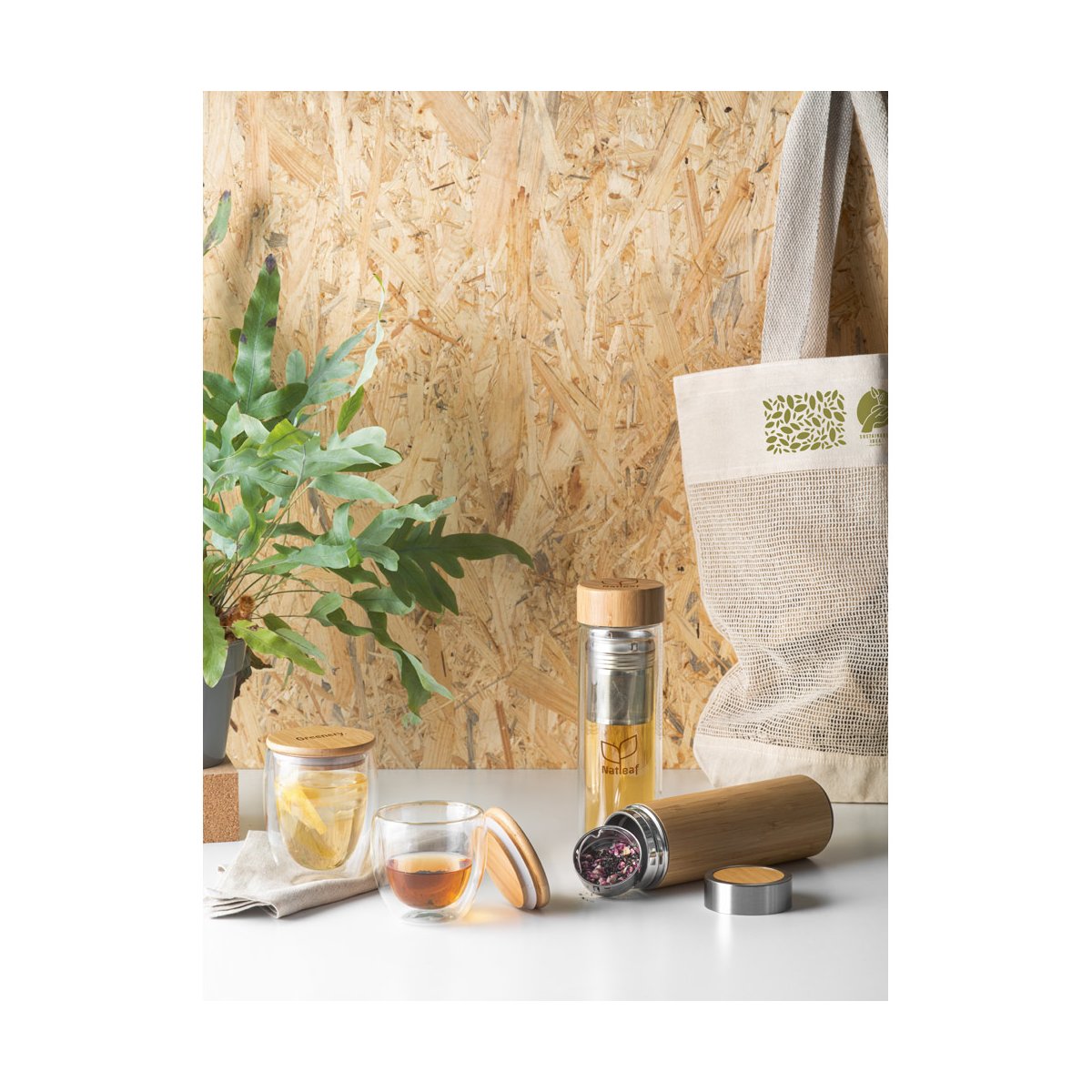 makarova-butelka-z-zaparzaczem-490-ml-SE94765-2 MAKAROVA Butelka z zaparzaczem 490 mL
