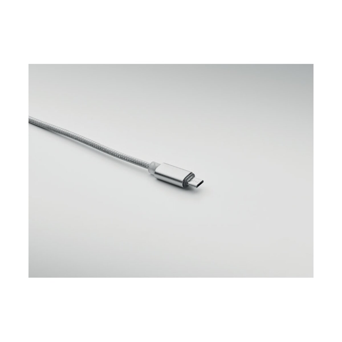 dlugi-kabel-do-ladowania-2w1-cablong-MO2081-14-2 Długi kabel do ładowania 2w1