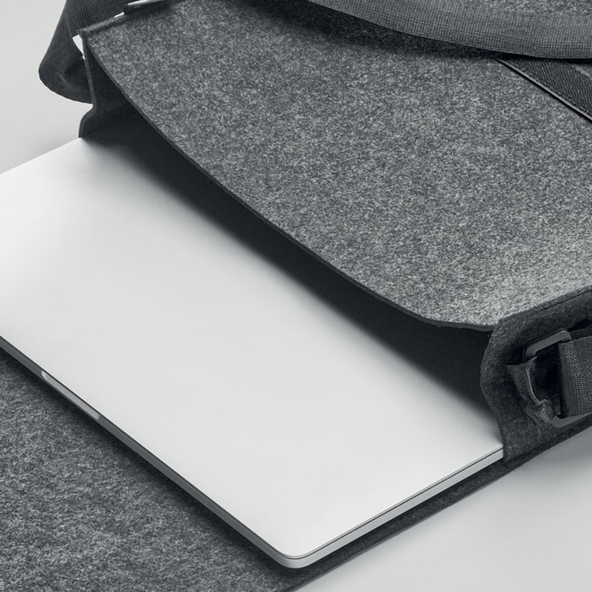 filcowa-torba-na-laptopa-rpet-baglo-MO6186-15-3 Filcowa torba na laptopa RPET