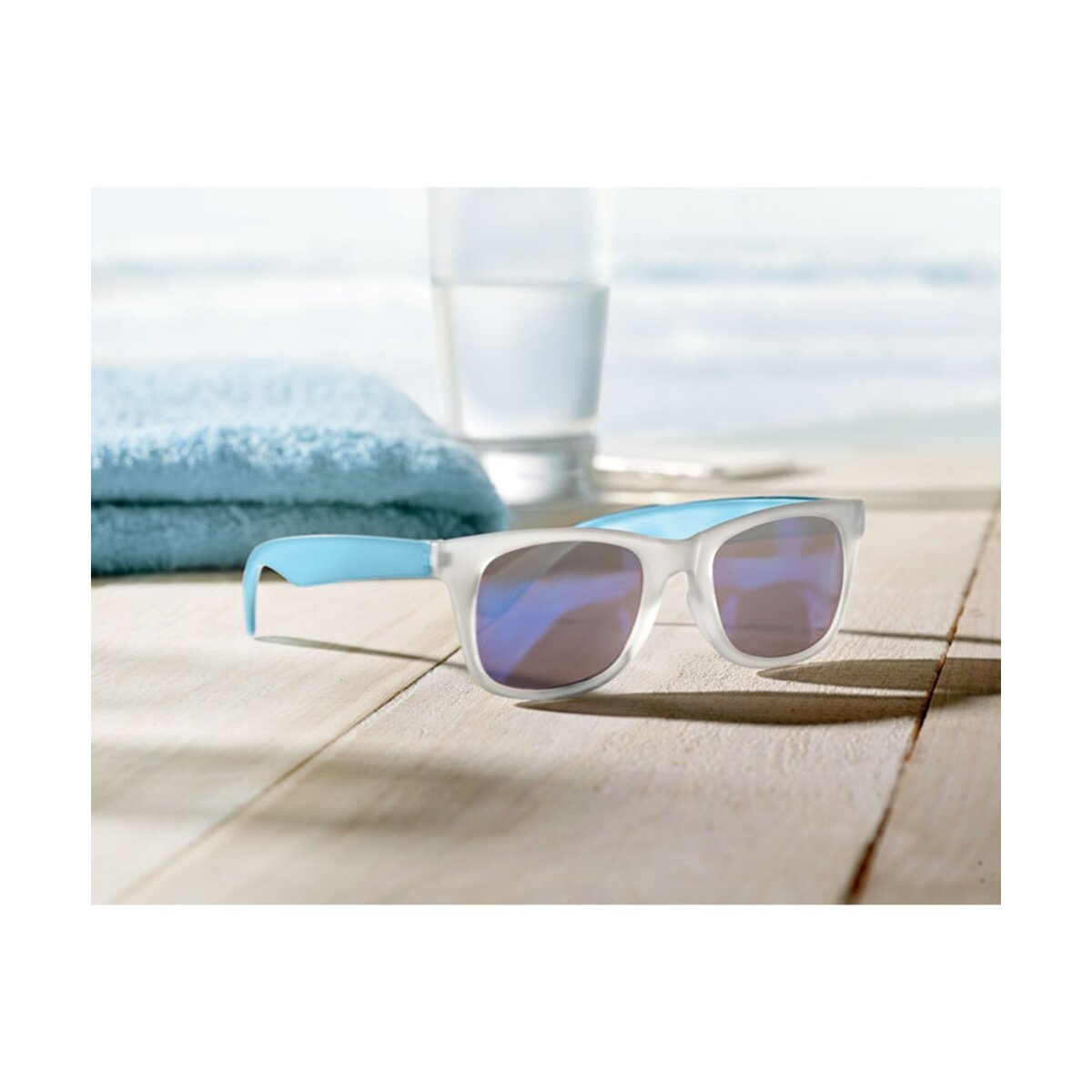 lustrzane-okulary-przeciwslon-america-touch-MO8652-04-5 Lustrzane okulary przeciwsłon