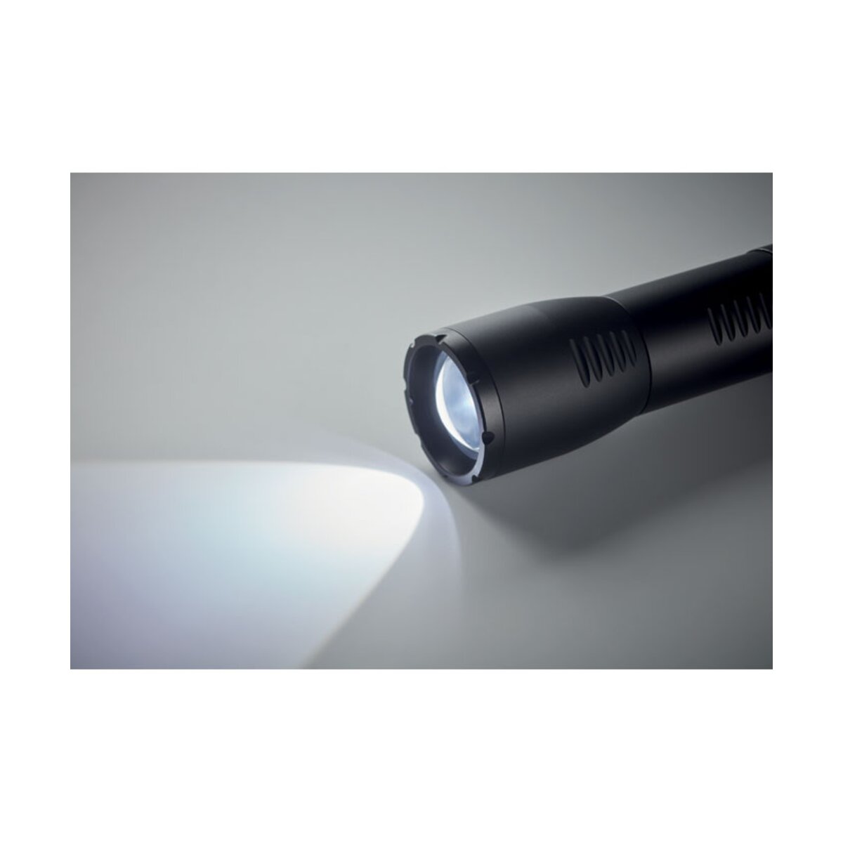 mala-aluminiowa-latarka-led-enta-MO6591-03-2 Mała aluminiowa latarka LED