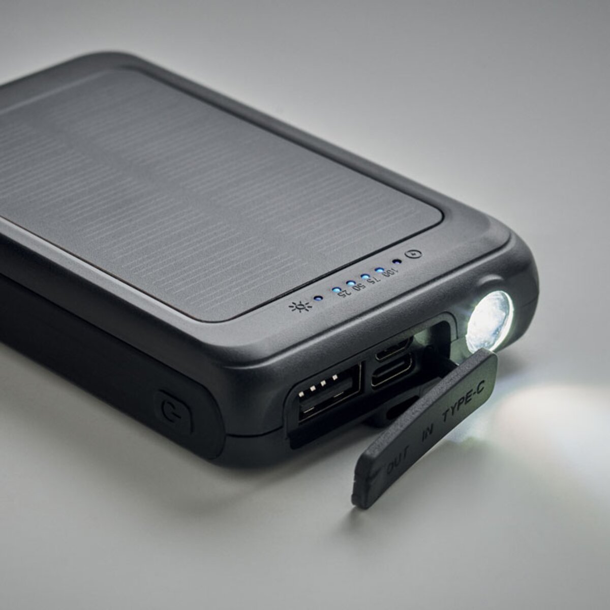 solarny-power-bank-5000-mah-solpow-MO2065-03-2 Solarny power bank 5000 mAh