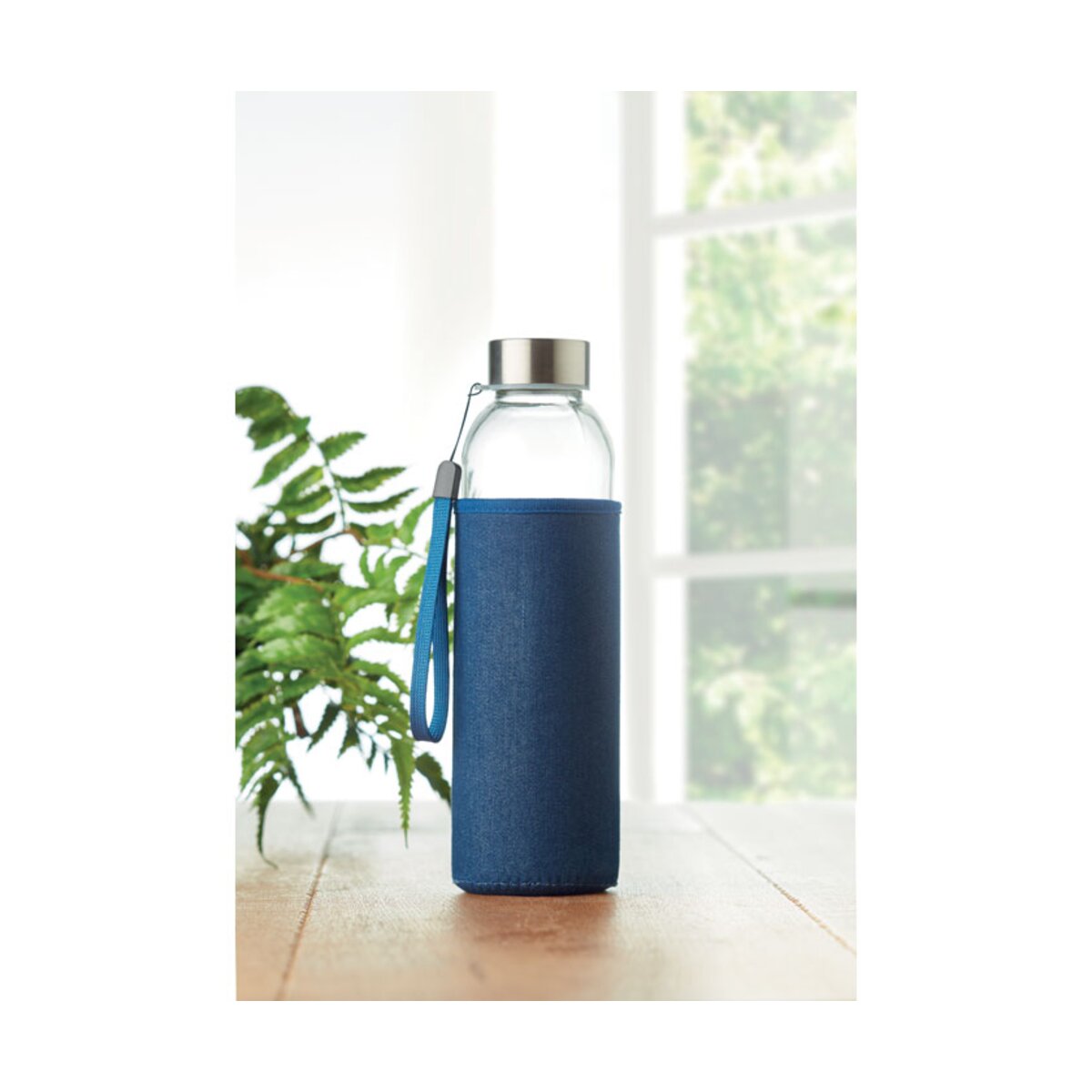 szklana-butelka-w-etui-500-ml-utah-denim-MO6192-04-5 Szklana butelka w etui 500 ml