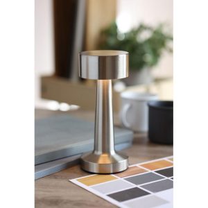 Akumulatorowa metalowa lampa st HIERLUZ mo2478-16-ambiant