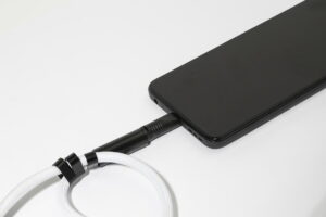 CuffCharge smycz na nadgarstek, uchwyt na telefon, kabel 60W RPET AP864134-01__CU1