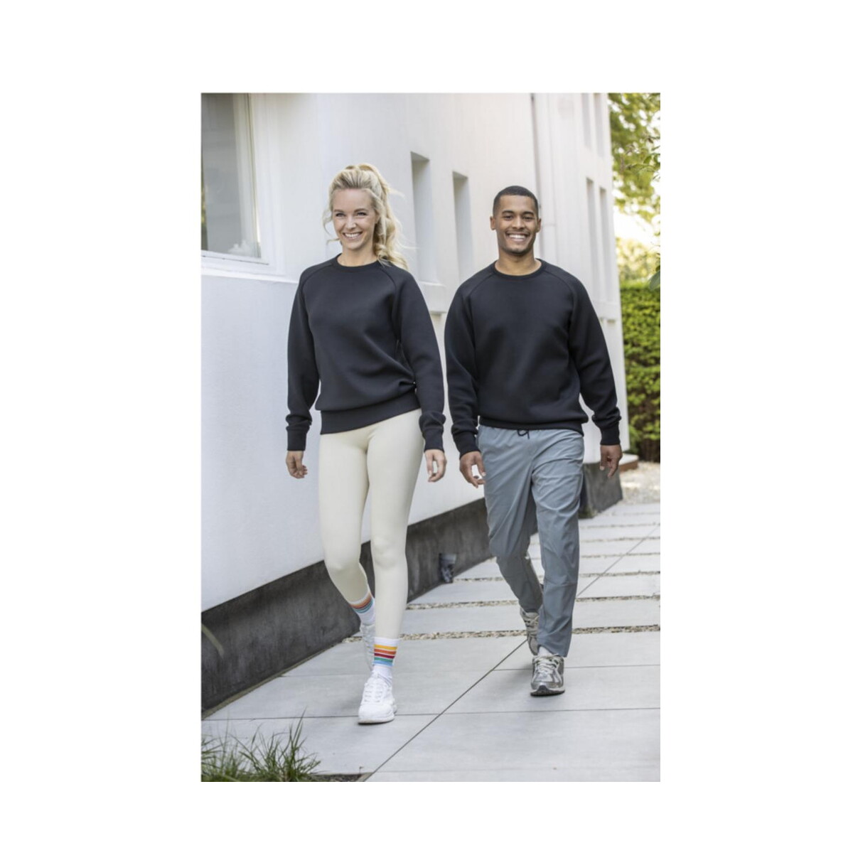 Bluzy z logo – yukon sweter sportowy typu unisex z dzianiny interlock z okrągłym dekoltem 3823890_m1 Yukon sweter sportowy typu unisex z dzianiny interlock z okrągłym dekoltem 3823890_m1