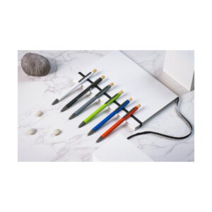 ZYLEN. Długopis z recyklingowanego aluminium (100% rAL) z gumowym wykończeniem 91987_amb