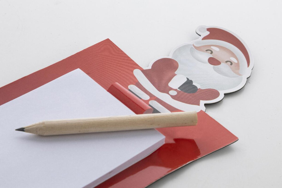 Gadżety świąteczne z logo – julliste świąteczny notatnik magnetyczny, święty mikołaj AP800119-05__CU1 Julliste Świąteczny notatnik magnetyczny, Święty Mikołaj AP800119-05__CU1