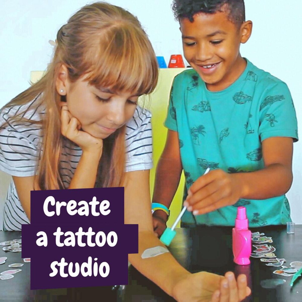 Gry z logo – tattoo factory kit i. gra edukacyjna dla dzieci 35834_100-c Tattoo Factory Kit I. Gra edukacyjna dla dzieci 35834_100-c