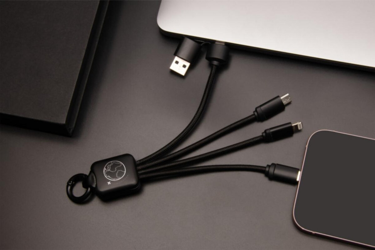 Kable usb z logo – scx.design c13 kabel do ładowania 5 w 1 o mocy 20 w 2px18190_m1 SCX.design C13 kabel do ładowania 5 w 1 o mocy 20 W 2px18190_m1