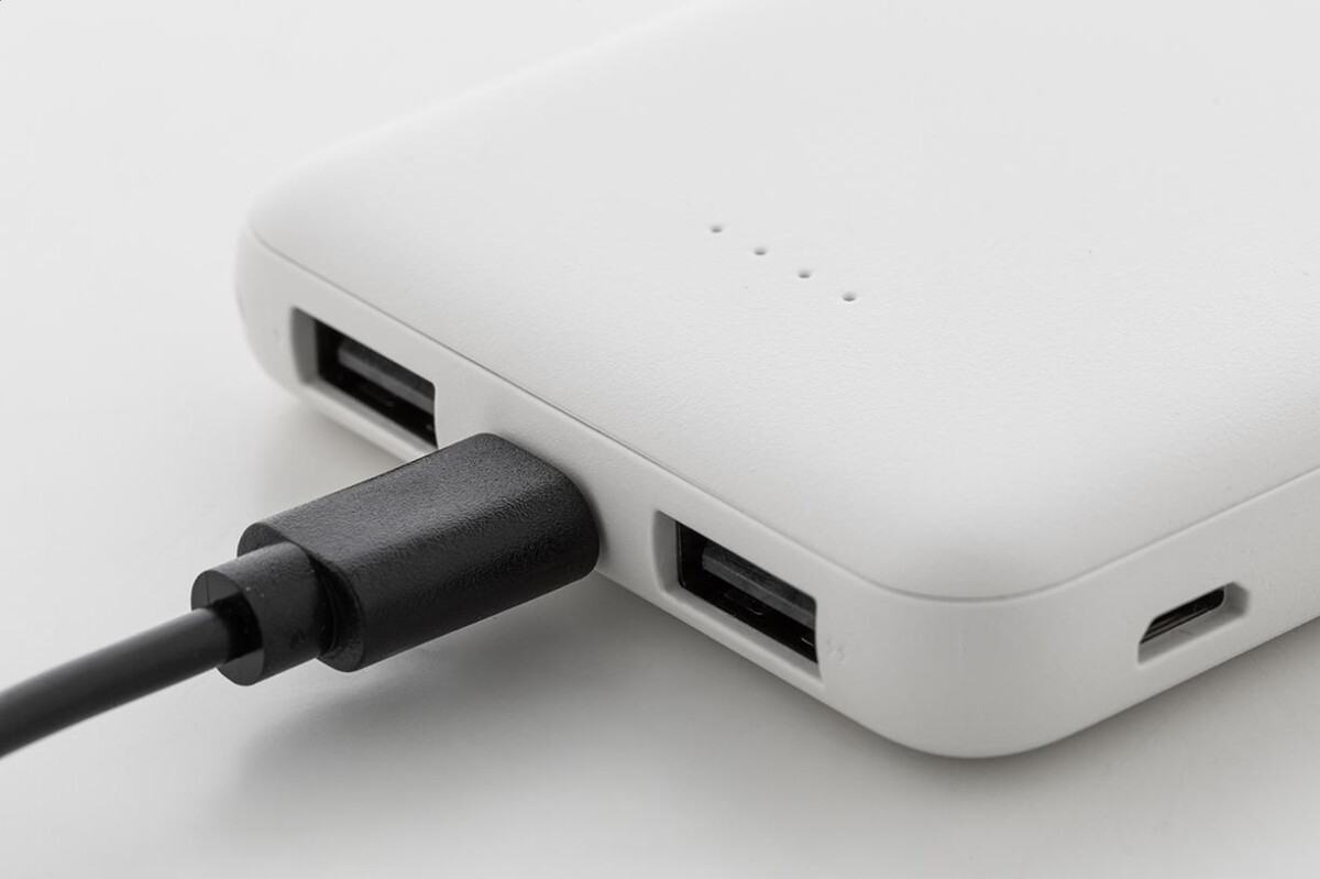 Powerbanki z logo – rabobank slim powerbank rabs AP864115-01__CU1 Rabobank Slim Powerbank RABS AP864115-01__CU1