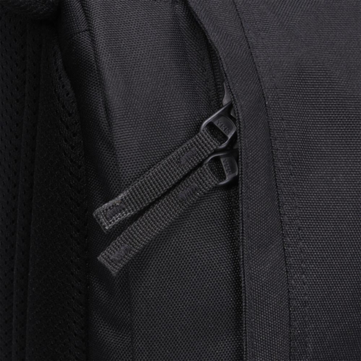 Torby na laptopa z logo – case logic invigo plecak na laptopa o przekątnej ekranu 14 cali 12072390_d2 Case Logic Invigo plecak na laptopa o przekątnej ekranu 14 cali 12072390_d2