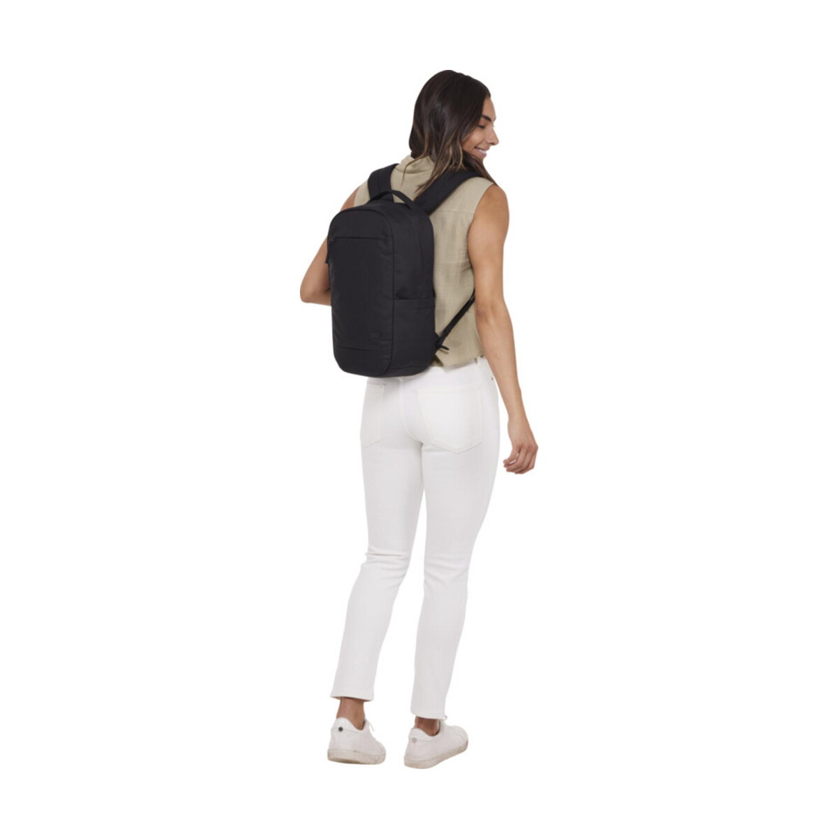 Torby na laptopa z logo – case logic invigo plecak na laptopa o przekątnej ekranu 14 cali 12072390_m1 Case Logic Invigo plecak na laptopa o przekątnej ekranu 14 cali 12072390_m1
