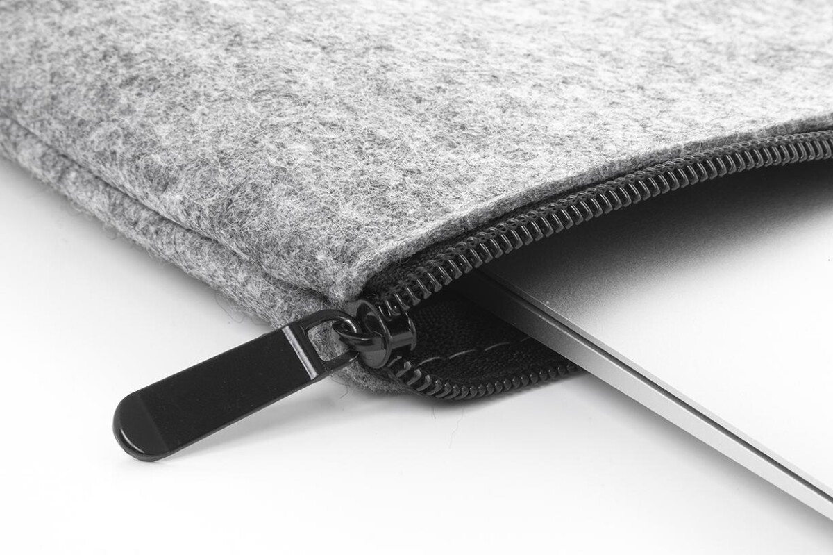 Torby na laptopa z logo – refelt comp torba na laptopa z filcu rpet AP800573-77__CU Refelt Comp Torba na laptopa z filcu RPET AP800573-77__CU