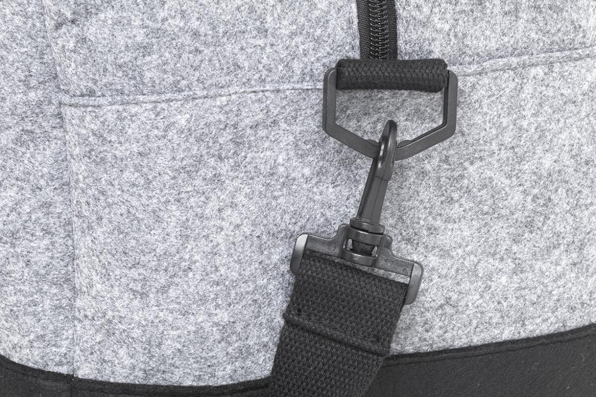 Torby sportowe z logo – refelt travel torba sportowa z filcu rpet AP800574-77__CU Refelt Travel Torba sportowa z filcu RPET AP800574-77__CU