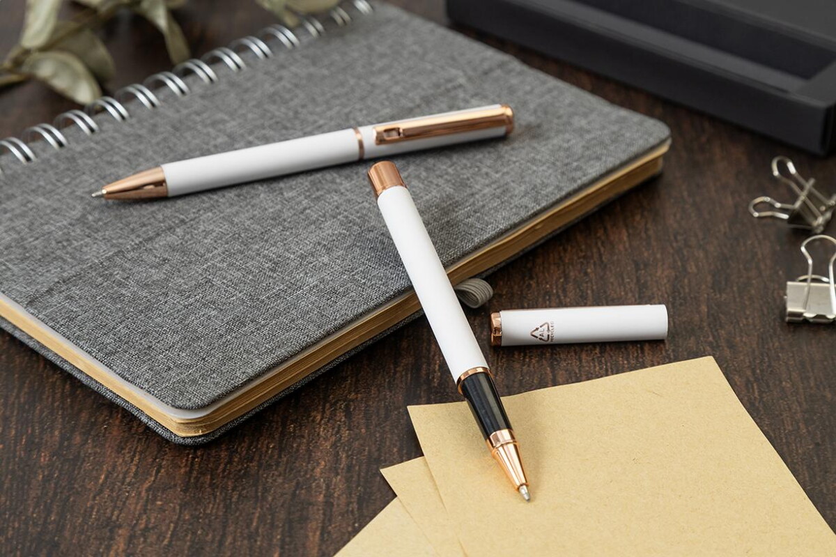 Zestawy piśmiennicze z logo – rossy zestaw piśmienniczy AP808180-01__DG Rossy zestaw piśmienniczy AP808180-01__DG