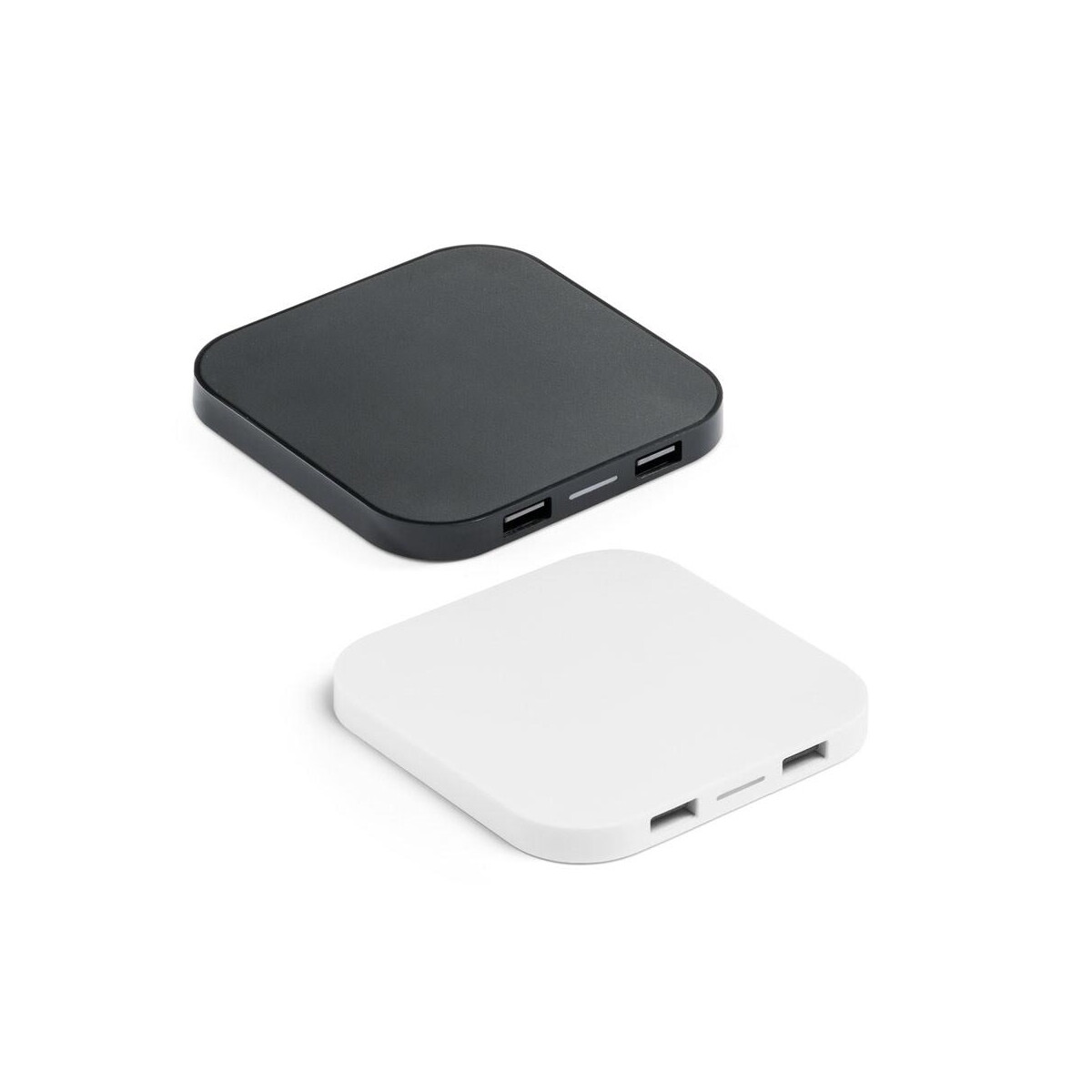 Ładowarki z logo – caroline. ładowarka bezprzewodowa superfast 15w z 2 portami usb-a w abs pochodzącego z recyklingu (100% rabs) 97903_set CAROLINE. Ładowarka bezprzewodowa Superfast 15W z 2 portami USB-A w ABS pochodzącego z recyklingu (100% rABS) 97903_set