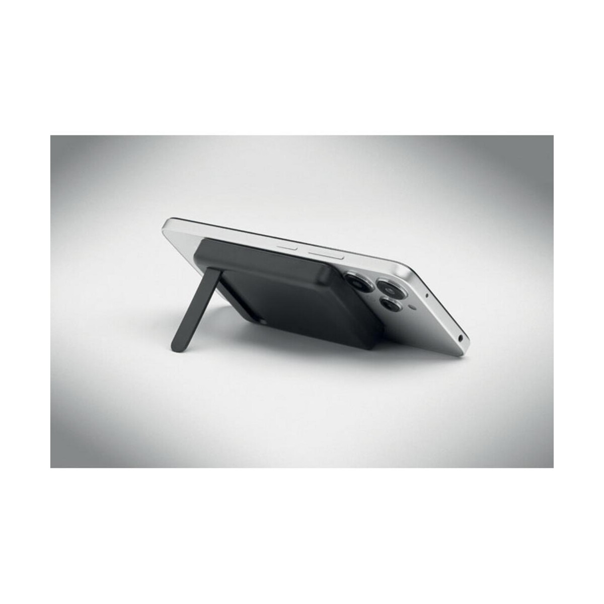 Powerbanki z logo – magnetyczny powerbank 5000mah atlas mo3177-03-detail Magnetyczny powerbank 5000mAh ATLAS mo3177-03-detail