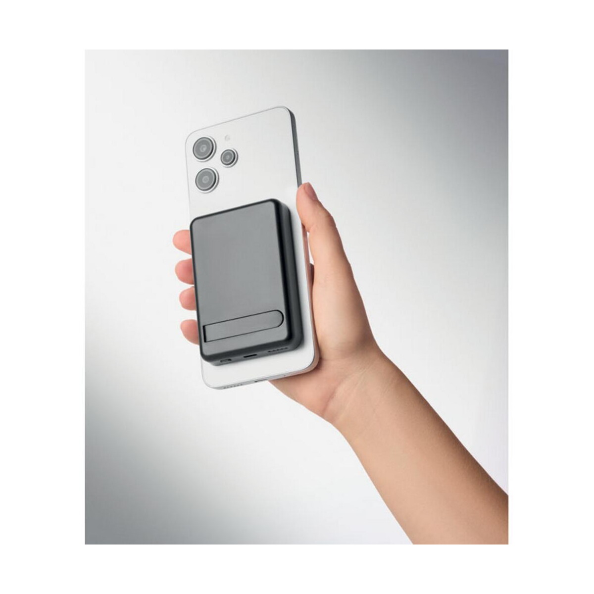 Powerbanki z logo – magnetyczny powerbank 5000mah atlas mo3177-03-open Magnetyczny powerbank 5000mAh ATLAS mo3177-03-open